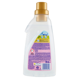 Vanish Oxi Action Gel alb pentru îndepărtarea petelor de rufe 750 ml